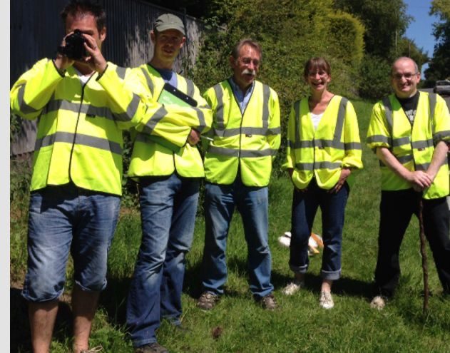 alt=" team of speed watchers"